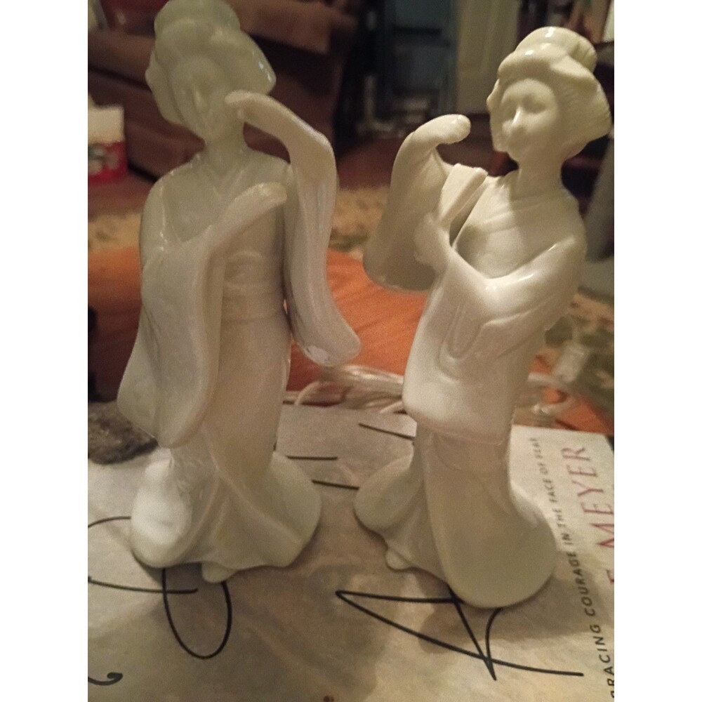 VTG 1970’s Homeco Geisha Girl Porcelain Figurine’s Set of 2 Approx 7” Tall EXC